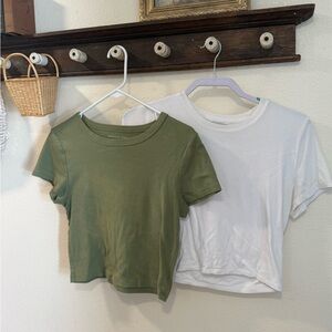 AE Olive and Love Tree White Short Sleeve Crop Set